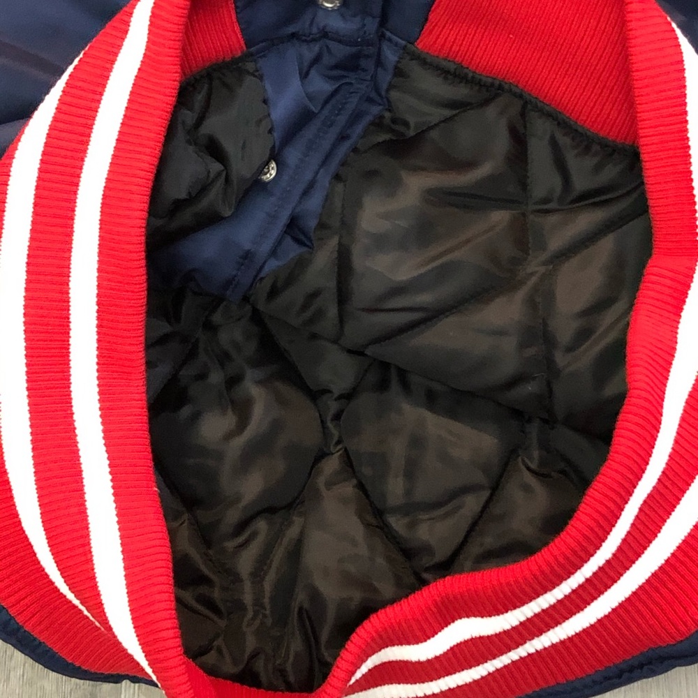 🚫 S O L D 🚫 🎉 HP 🎉 UNDEFEATED Stadium Jacket - Picture 6 of 8